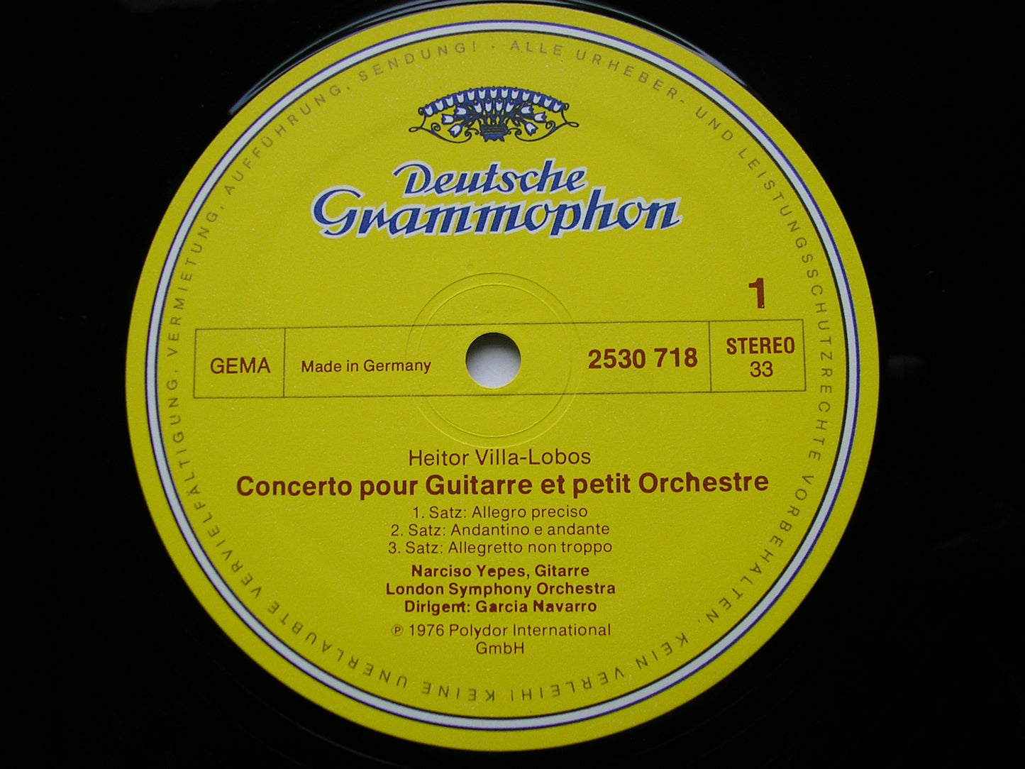 VILLA - LOBOS & CASTELNUOVO - TEDESCO: GUITAR CONCERTOS YEPES / LONDON SYMPHONY / NAVARRO 2530 718
