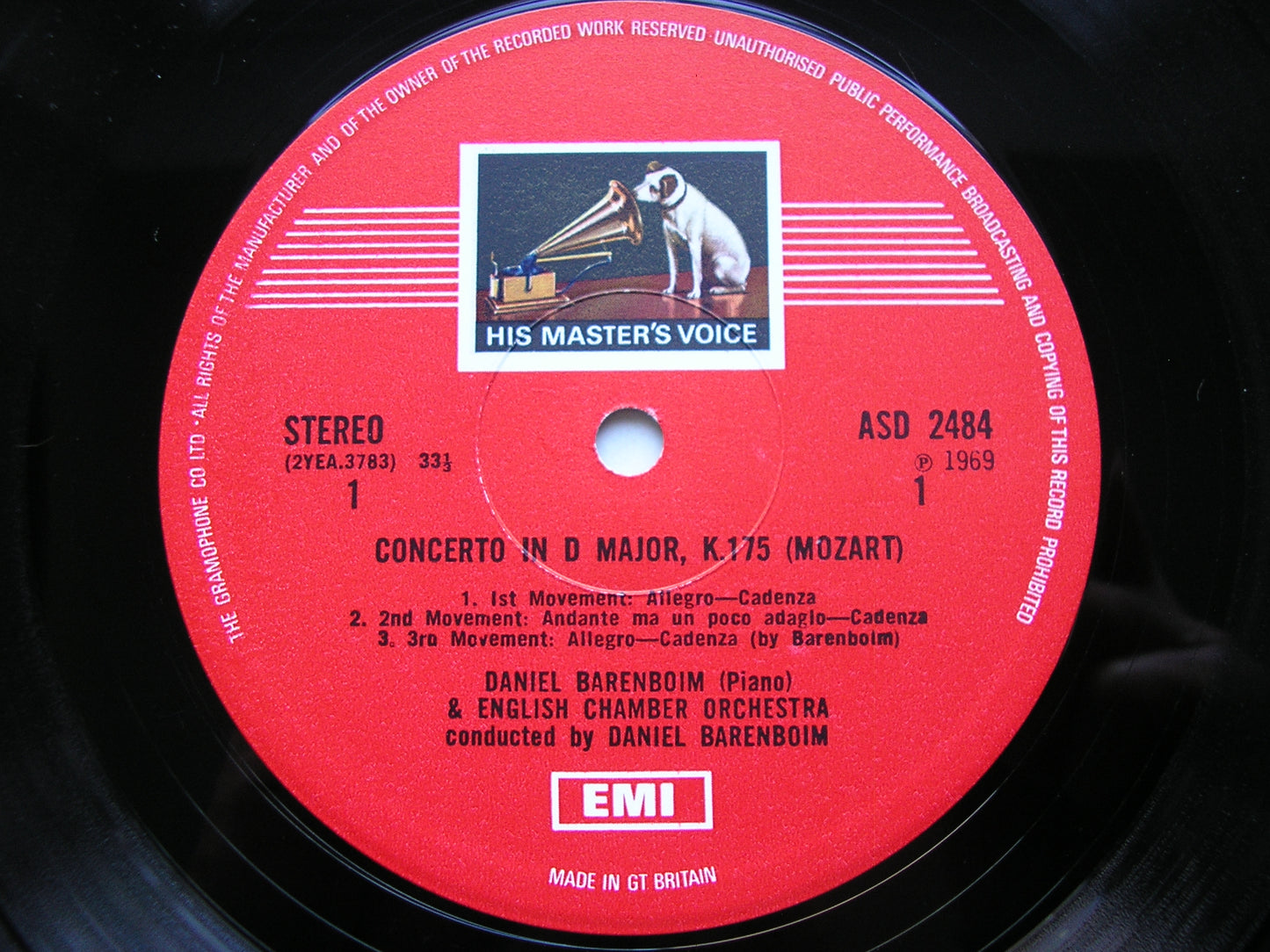 MOZART: PIANO CONCERTOS Nos. 5 & 9 BARENBOIM / ENGLISH CHAMBER ORCHESTRA ASD 2484