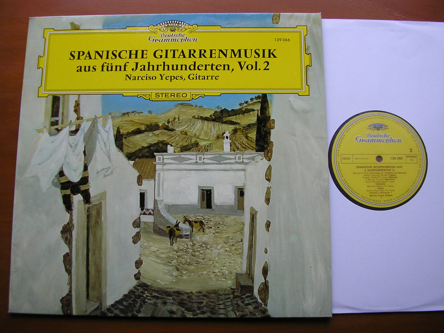 500 YEARS OF SPANISH GUITAR MUSIC Volume 2 YEPES 139 366