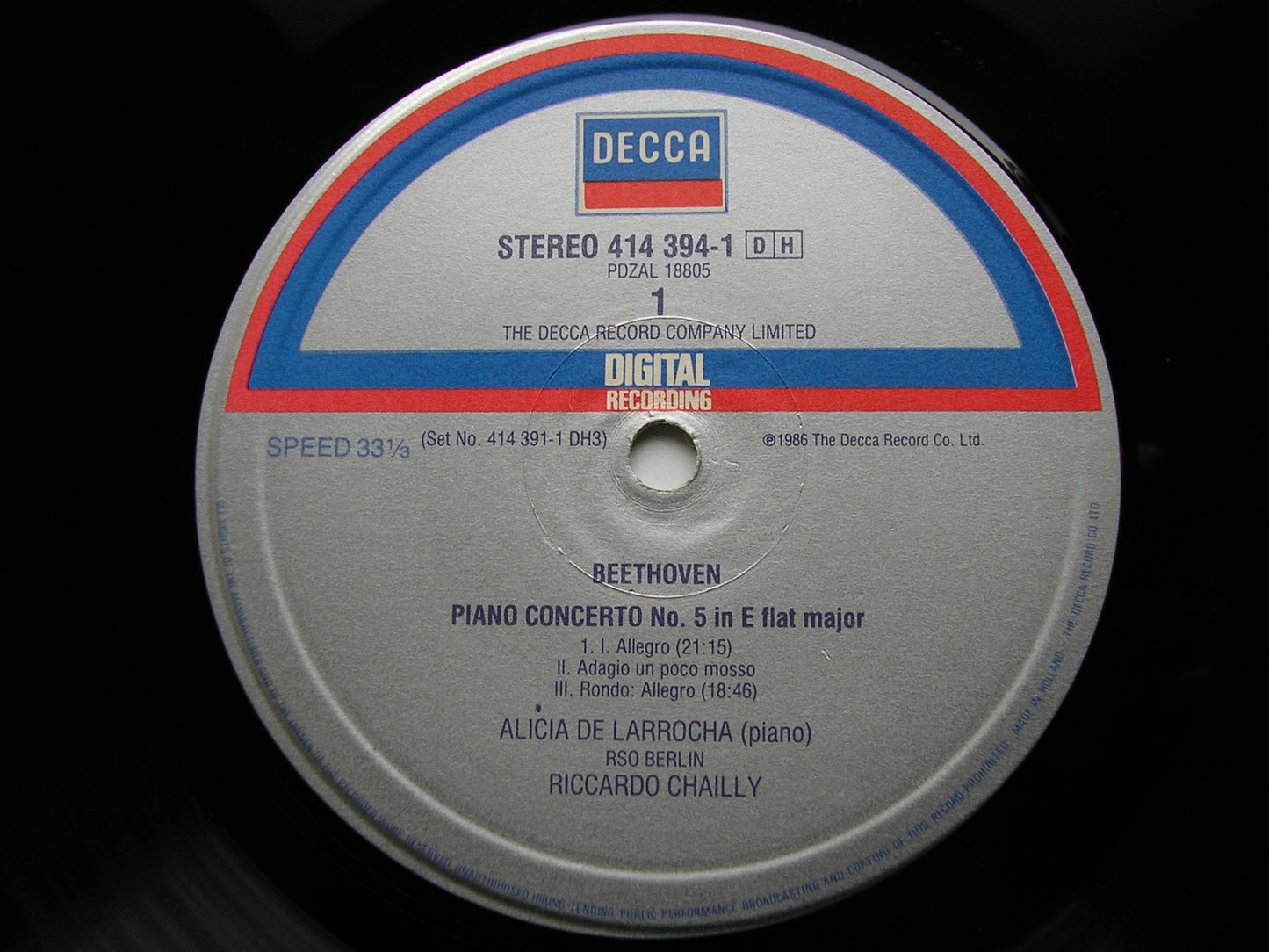 BEETHOVEN: THE PIANO CONCERTOS / CHORAL FANTASIA DE LARROCHA / BERLIN RADIO SYMPHONY / CHAILLY 3LP 414 391
