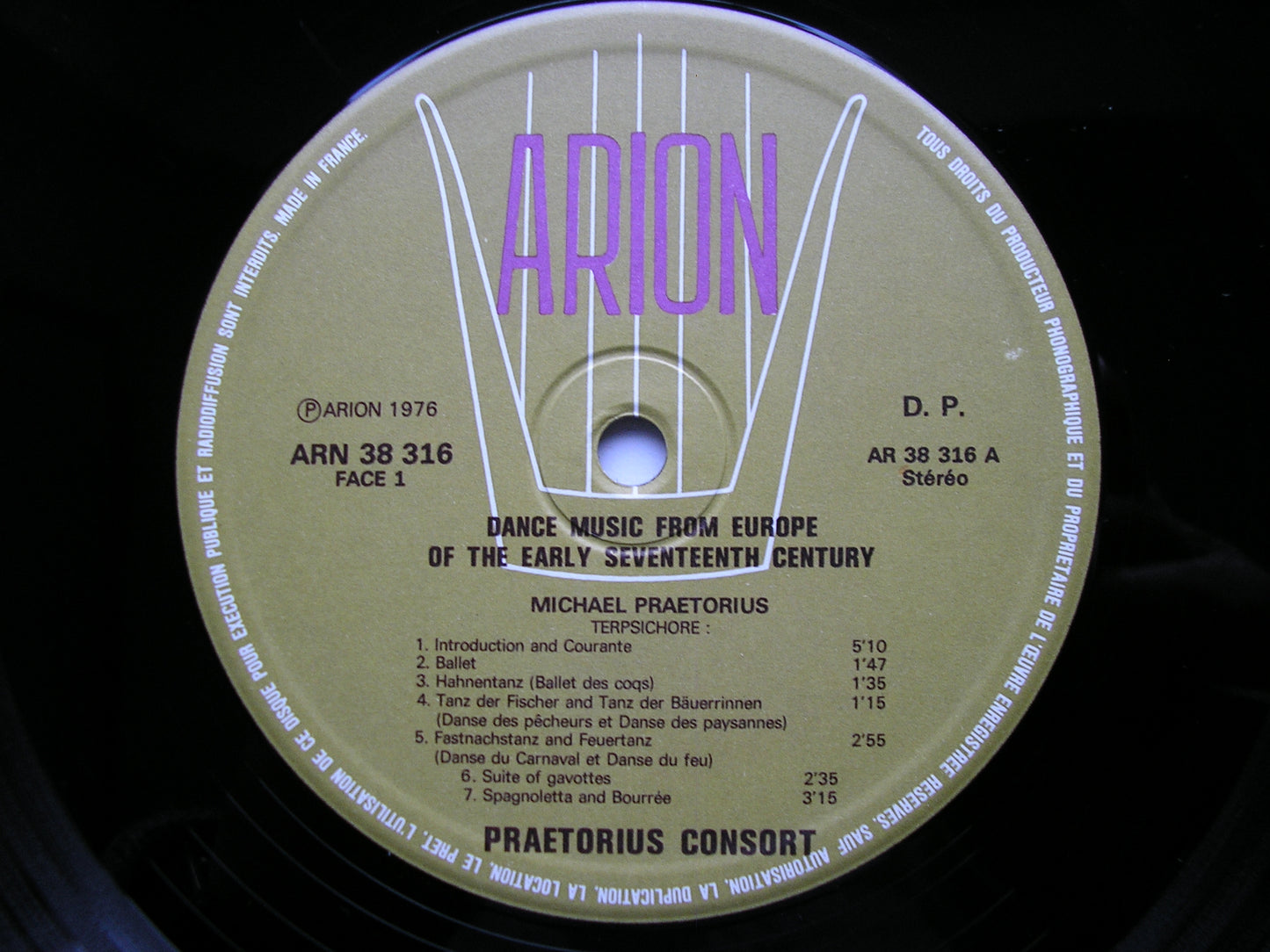 17th CENTURY DANCE MUSIC FROM EUROPE PRAETORIUS CONSORT ARN 38 316