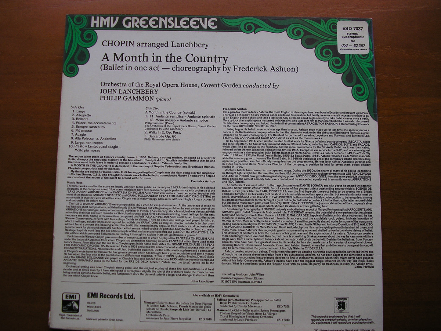 CHOPIN / LANCHBERY: A MONTH IN THE COUNTRY   ORCHESTRA OF THE ROYAL OPERA HOUSE COVENT GARDEN / LANCHBERY    ESD 7037