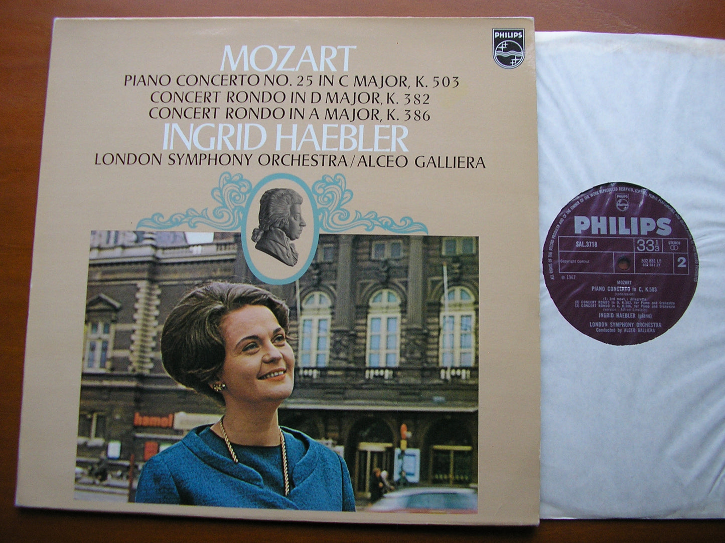 MOZART: PIANO CONCERTO No. 25 / RONDOS K382 & K386    HAEBLER / LONDON SYMPHONY / GALLIERA     SAL 3718
