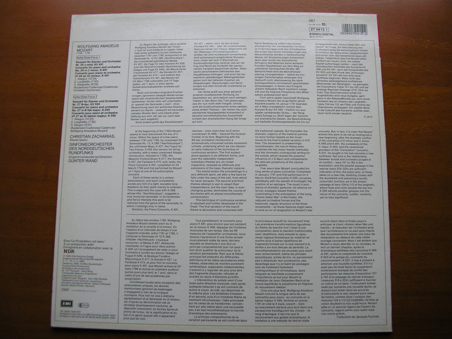 MOZART: PIANO CONCERTS Nos. 24 & 27 ZACHARIAS / NORTH GERMAN RADIO ORCHESTRA / WAND 27 0415
