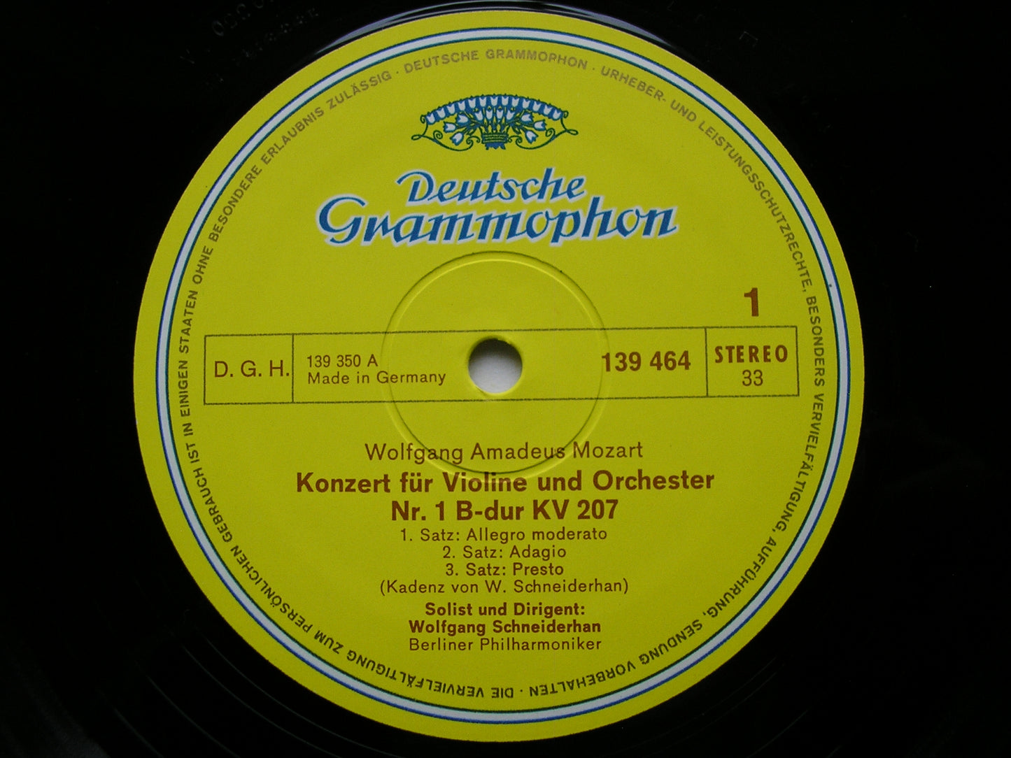 MOZART: VIOLIN CONCERTO No. 1 / ADAGIO K261 / RONDOS K269 & K373 SCHNEIDERHAN / BERLIN PHILHARMONIC 139 464
