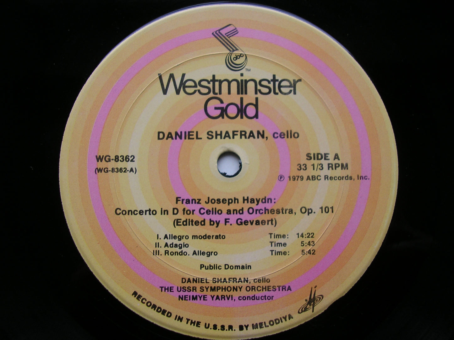 BOCCHERINI & HAYDN: CELLO CONCERTOS    DANIEL SHAFRAN / LENINGRAD PHILHARMONIC / USSR SYMPHONY / JANSONS / JARVI       WG 8362