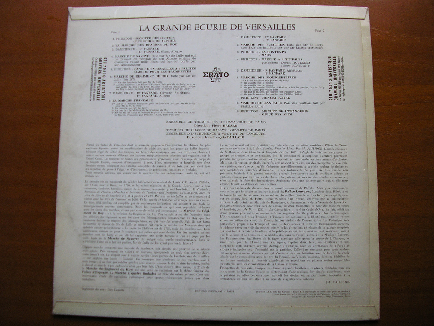 LA GRANDE ECURIE DE VERSAILLES      PHILIDOR / DAMPIERRE / LULLY      BRASS & WIND ENSEMBLES / PAILLARD      STU  70410