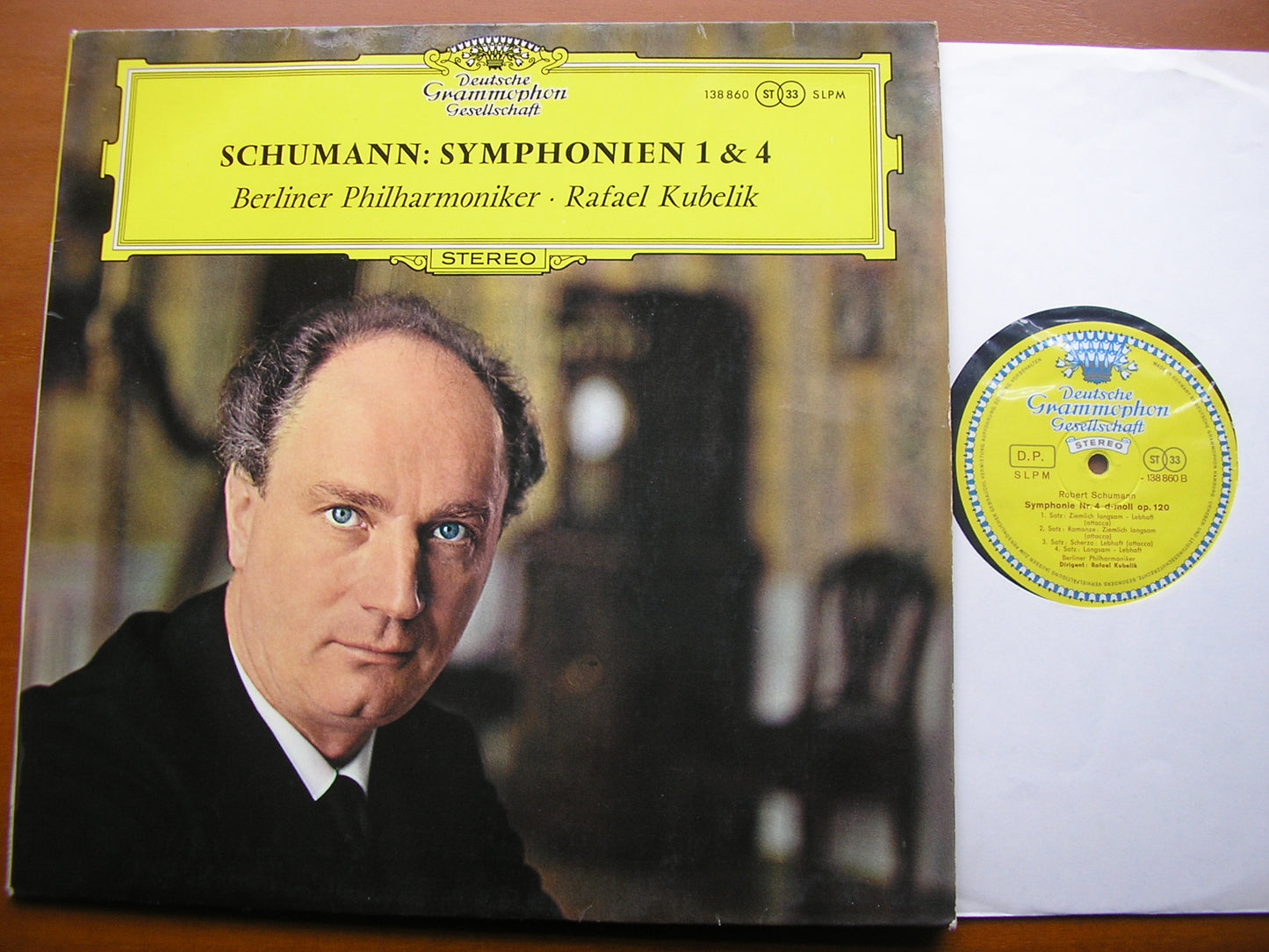 SCHUMANN: SYMPHONIES Nos. 1 & 4        KUBELIK / BERLIN PHILHARMONIC     RAFAEL KUBELIK       138 860