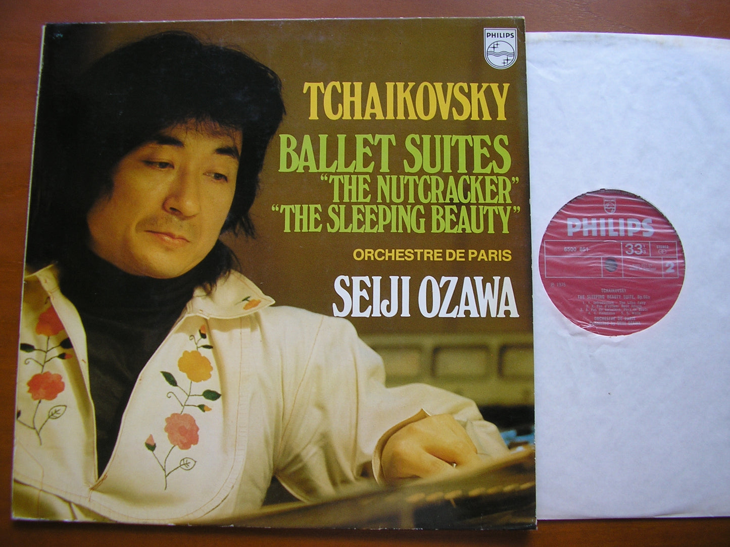 TCHAIKOVSKY: THE NUTCRACKER / SLEEPING BEAUTY ballet suites        OZAWA / ORCHESTRE DE PARIS       6500 851
