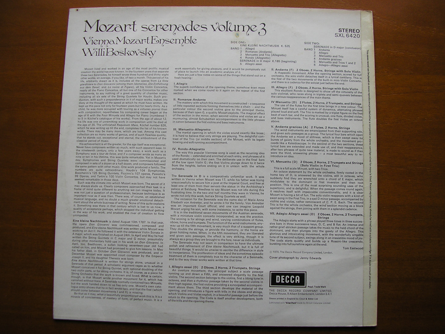 SXL 6420 MOZART: SERENADES & DIVERTIMENTI Volume 3 BOSKOVSKY / VIENNA MOZART ENSEMBLE ED3