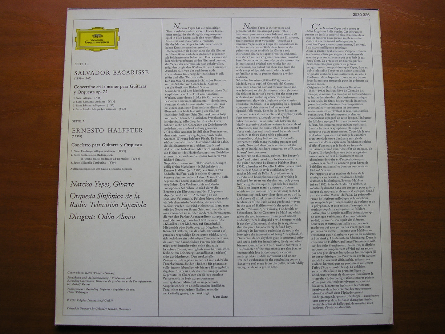BACARISSE: CONCERTINO FOR GUITAR / HALFFTER: GUITAR CONCERTO    YEPES / SPANISH RADIO ORCHESTRA / ODON ALONSO    2530 326