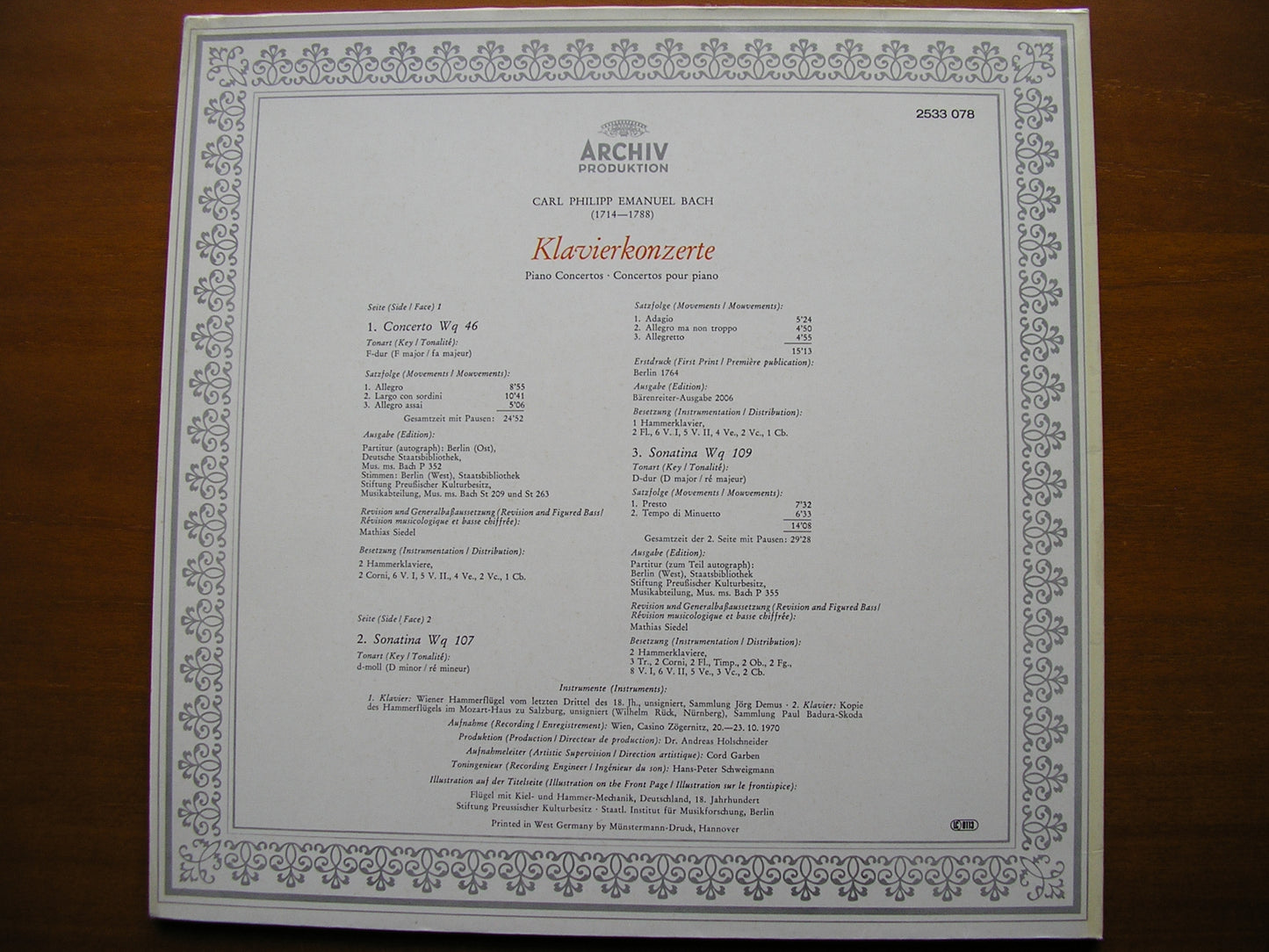 BACH CPE: PIANO CONCERTOS INGEBORG & REIMER KUCHLER / CAPELLA ACADEMICA WIEN / MELKUS 2533 078