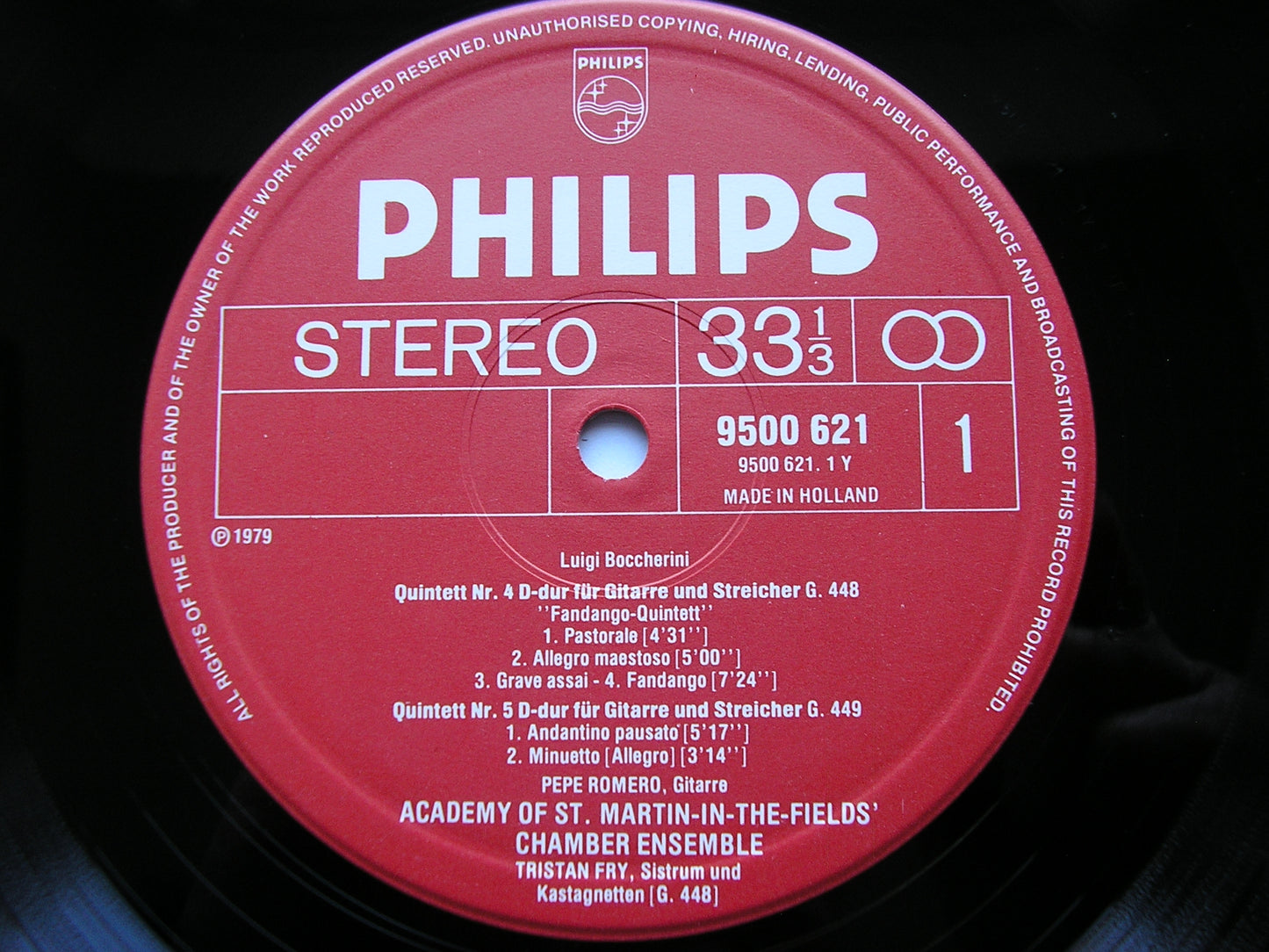 BOCCHERINI:  GUITAR QUINTETS Nos. 4 / 5 / 6        ROMERO / ACADEMY OF St MARTIN IN THE FIELDS      9500 621