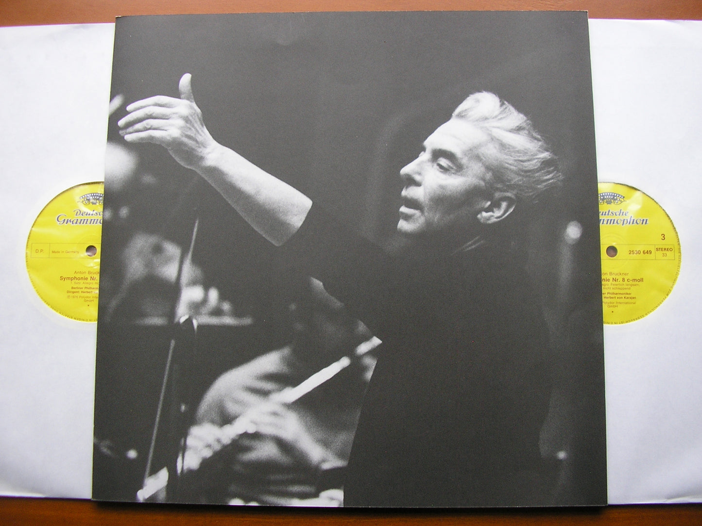BRUCKNER: SYMPHONY No. 8 KARAJAN / BERLIN PHILHARMONIC 2LP 2707 085