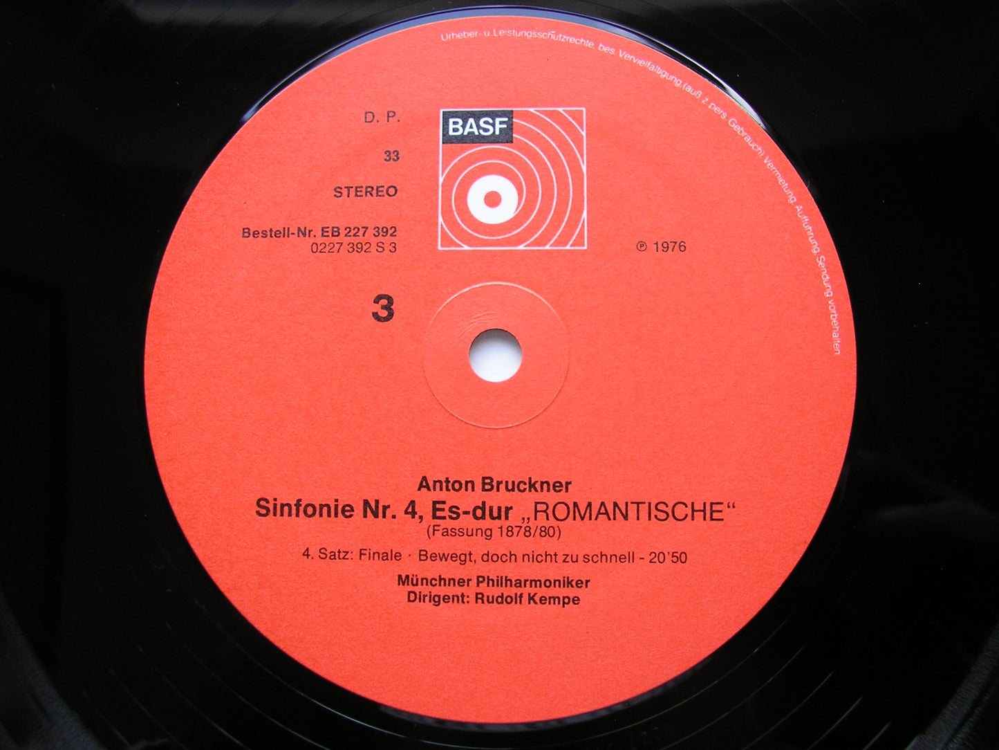 BRUCKNER: SYMPHONY No. 4 'Romantic'         KEMPE / MUNICH PHILHARMONIC      EB 227 391
