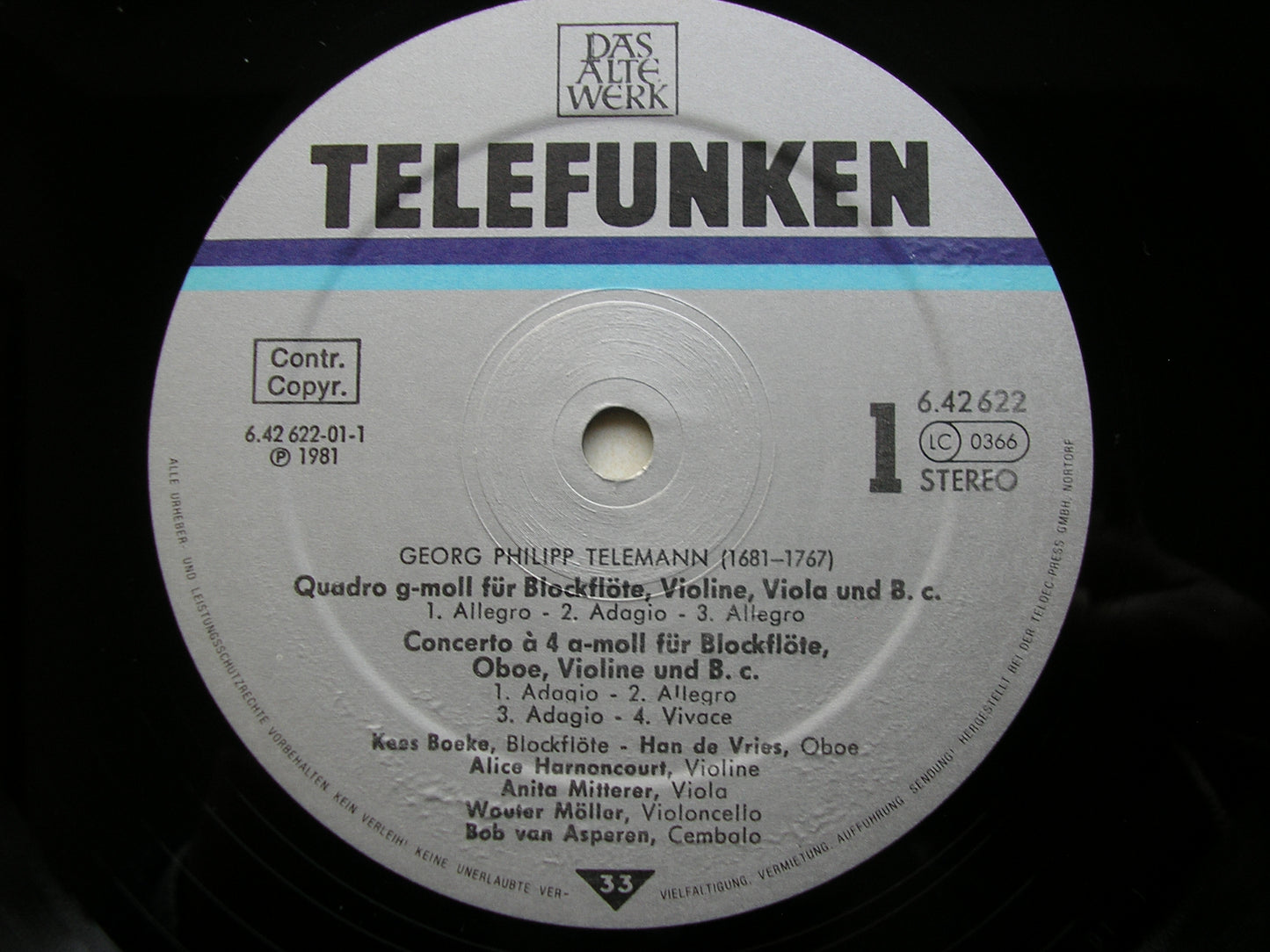 TELEMANN: FOUR QUARTETS FOR RECORDER     BOEKE / de VRIES / HARNONCOURT / van ASPEREN / MOLLER / MITTERER     6.42622