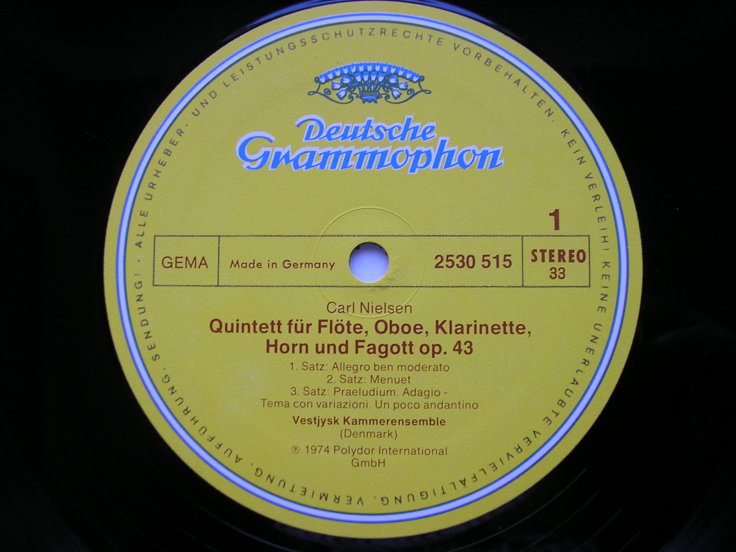 NIELSEN: WIND QUINTET / SERENATA / ANDANTE LAMENTOSO      VESTJYSK CHAMBER ENSEMBLE      2530 515