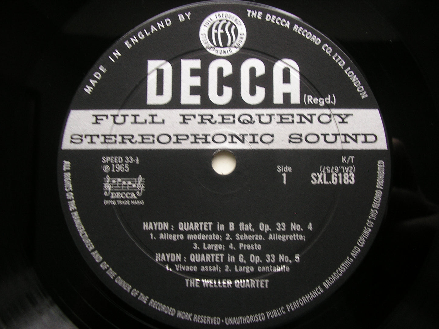 HAYDN: STRING QUARTETS Nos. 4 / 5 / 6 Op.33      THE WELLER QUARTET SXL 6183