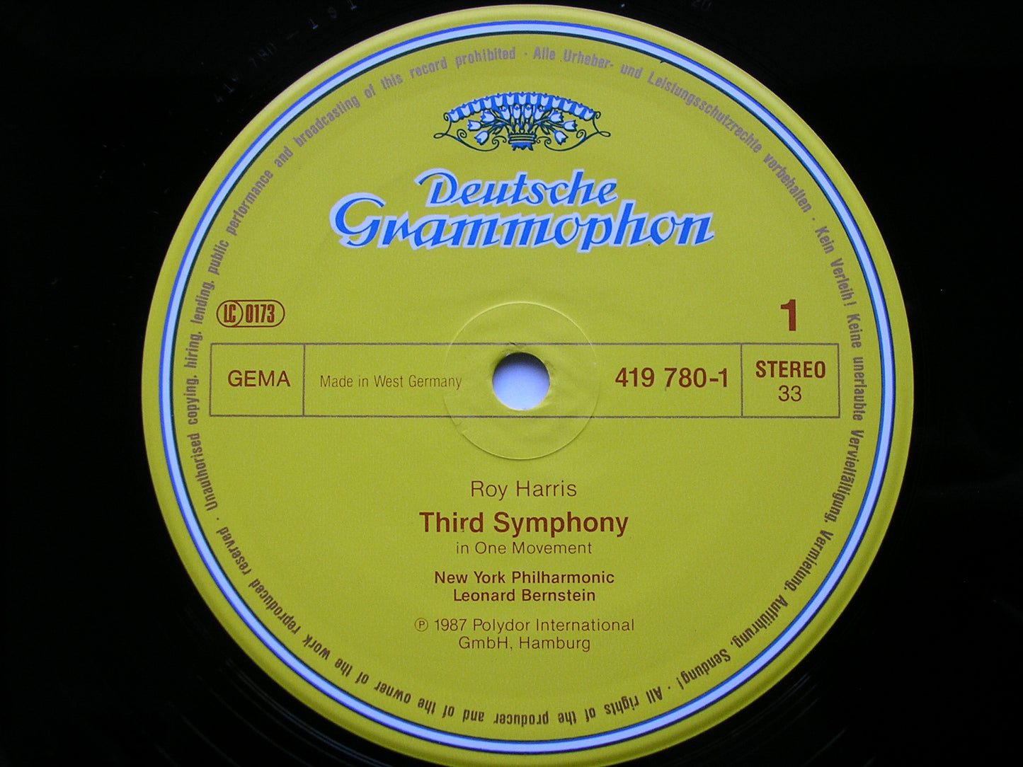 HARRIS: SYMPHONY No. 3 / SCHUMAN: SYMPHONY No. 3       BERNSTEIN / NEW YORK PHILHARMONIC     419 780
