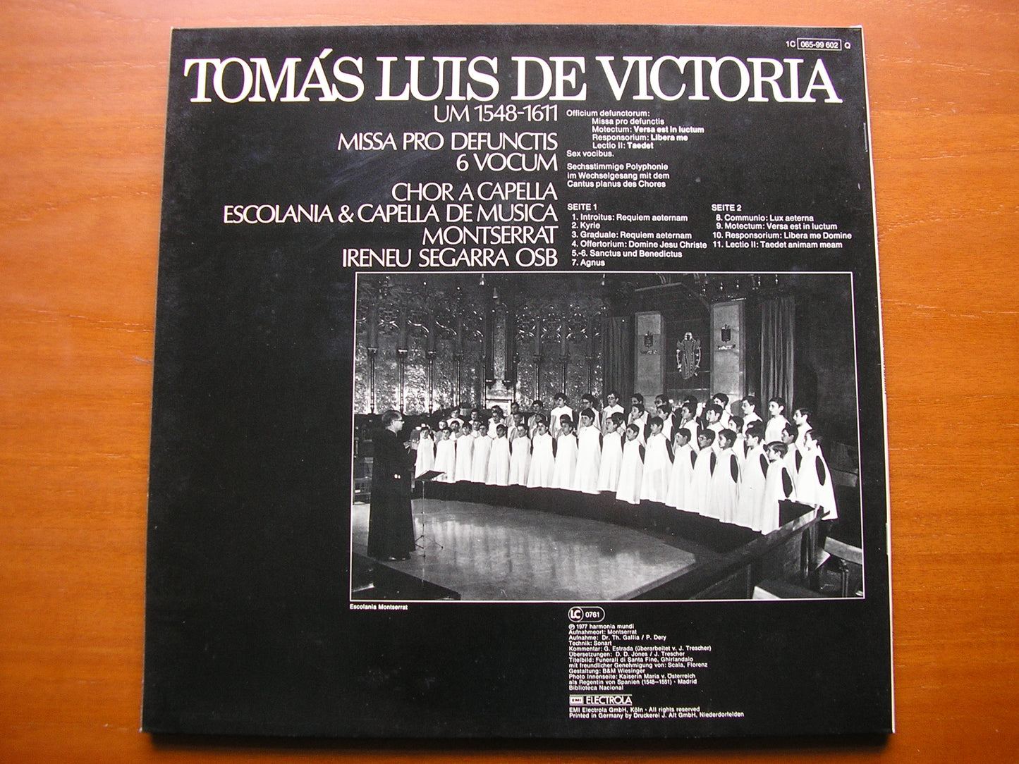 VICTORIA: MISSA PRO DEFUNCTIS SEGARRA / CAPELLA DE MUSICA MONTSERRAT 065 99602