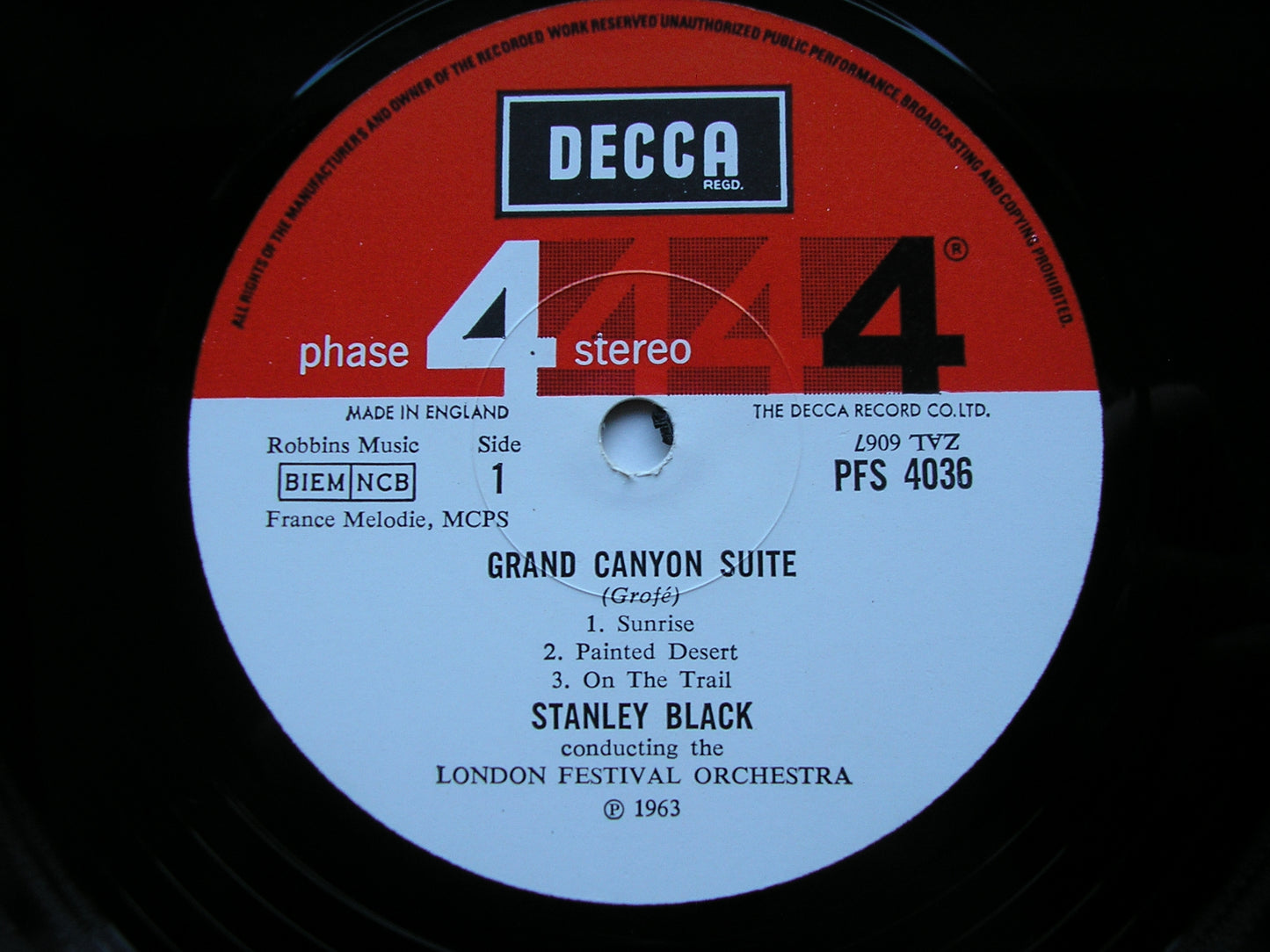 GROFE: GRAND CANYON SUITE       BLACK / LONDON FESTIVAL ORCHESTRA     PFS 4036