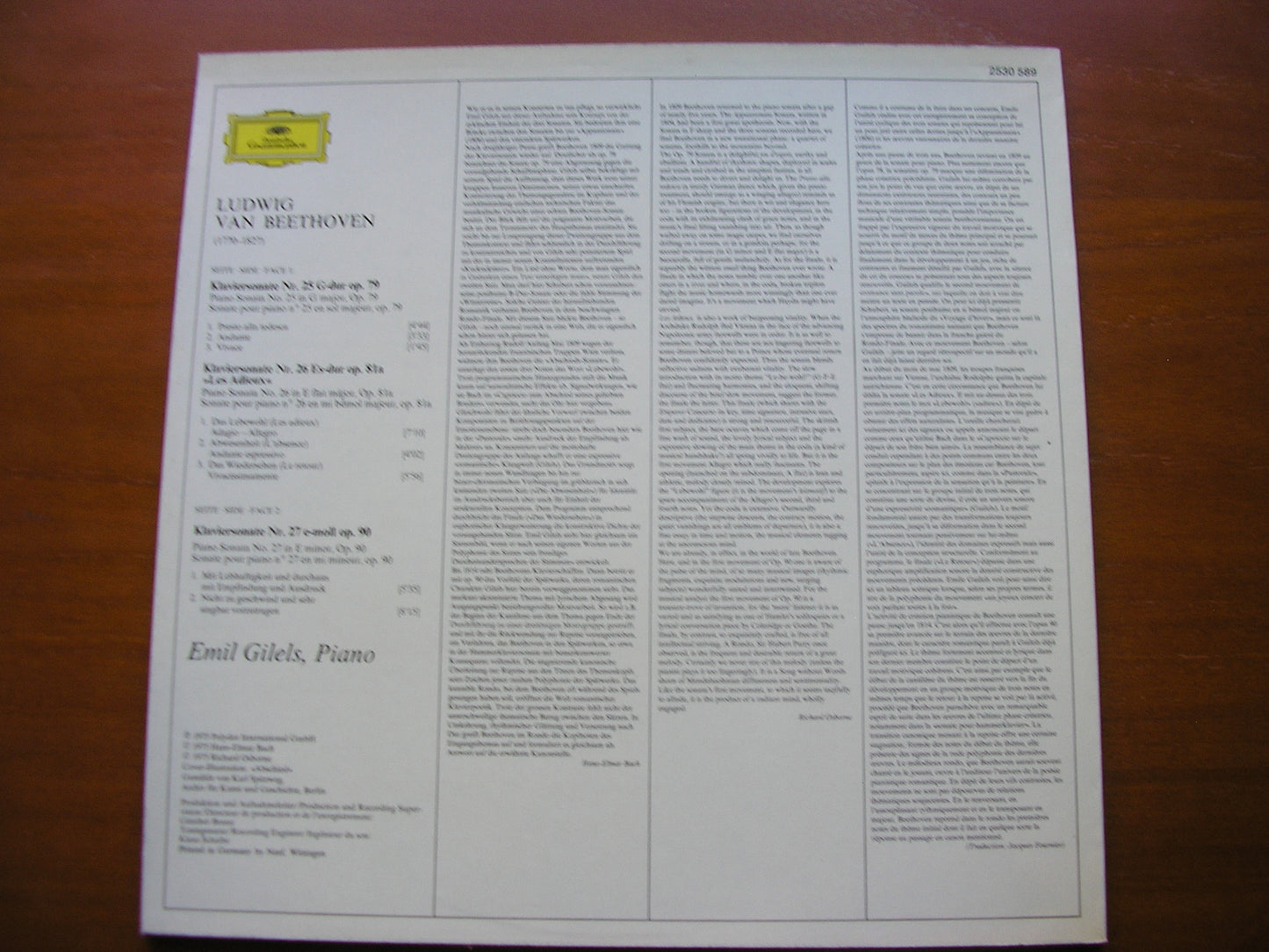 BEETHOVEN: PIANO SONATAS Nos. 25 / 26 'Les Adieux' / 27 EMIL GILELS 2530 589