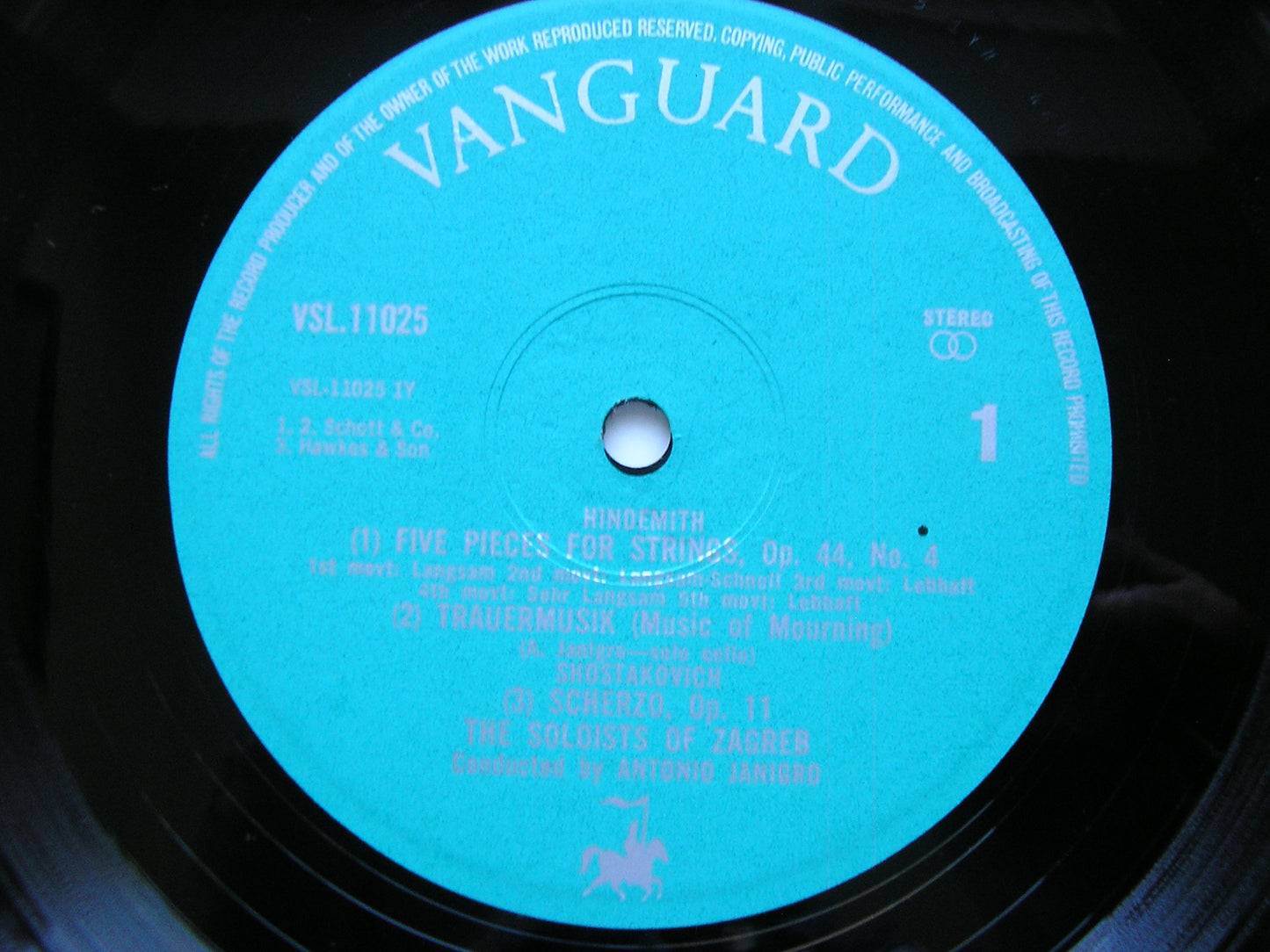HINDEMITH / SHOSTAKOVICH / WEBERN / ROUSSEL / KELEMEN: MUSIC FOR STRINGS     I SOLOISTI DI ZAGREB / JANIGRO     VSL 11025