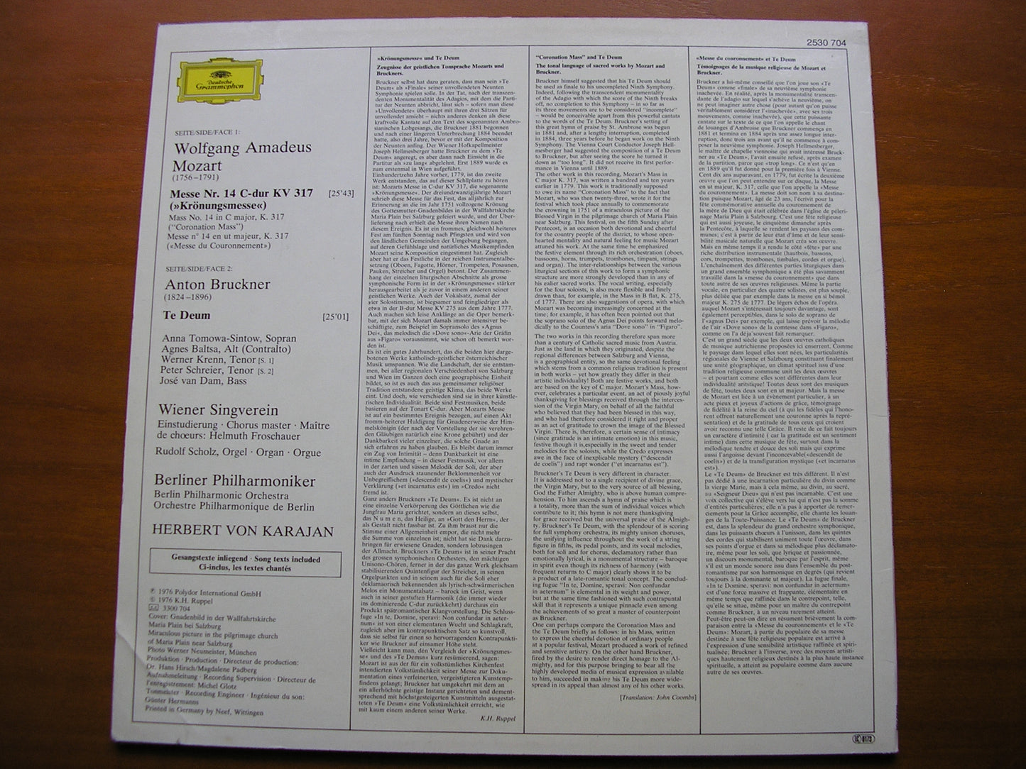 BRUCKNER: TE DEUM / MOZART: CORONATION MASS SOLOISTS / BERLIN PHILHARMONIC / KARAJAN 2530 704
