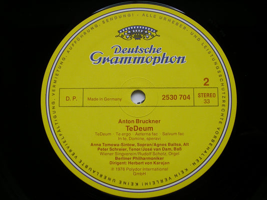 BRUCKNER: TE DEUM / MOZART: CORONATION MASS      SOLOISTS / BERLIN PHILHARMONIC / KARAJAN      2530 704