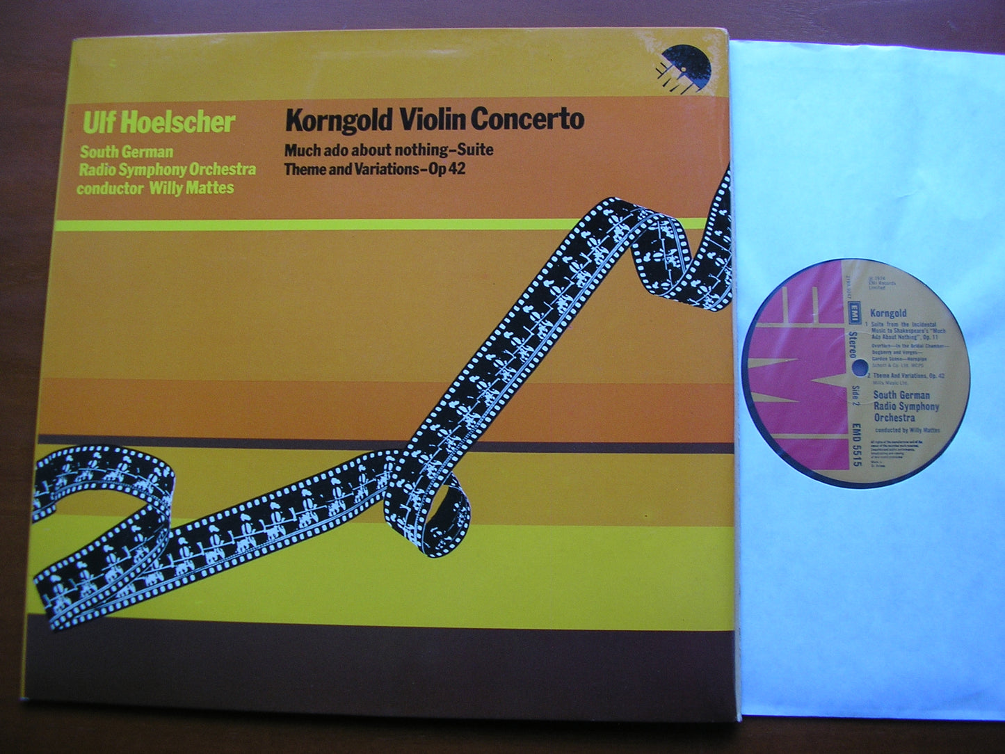 KORNGOLD: VIOLIN CONCERTO / MUCH ADO ABOUT NOTHING Suite / THEME & VARIATIONS Op. 42       HOELSCHER / SGRSO / MATTES      EMD 5515