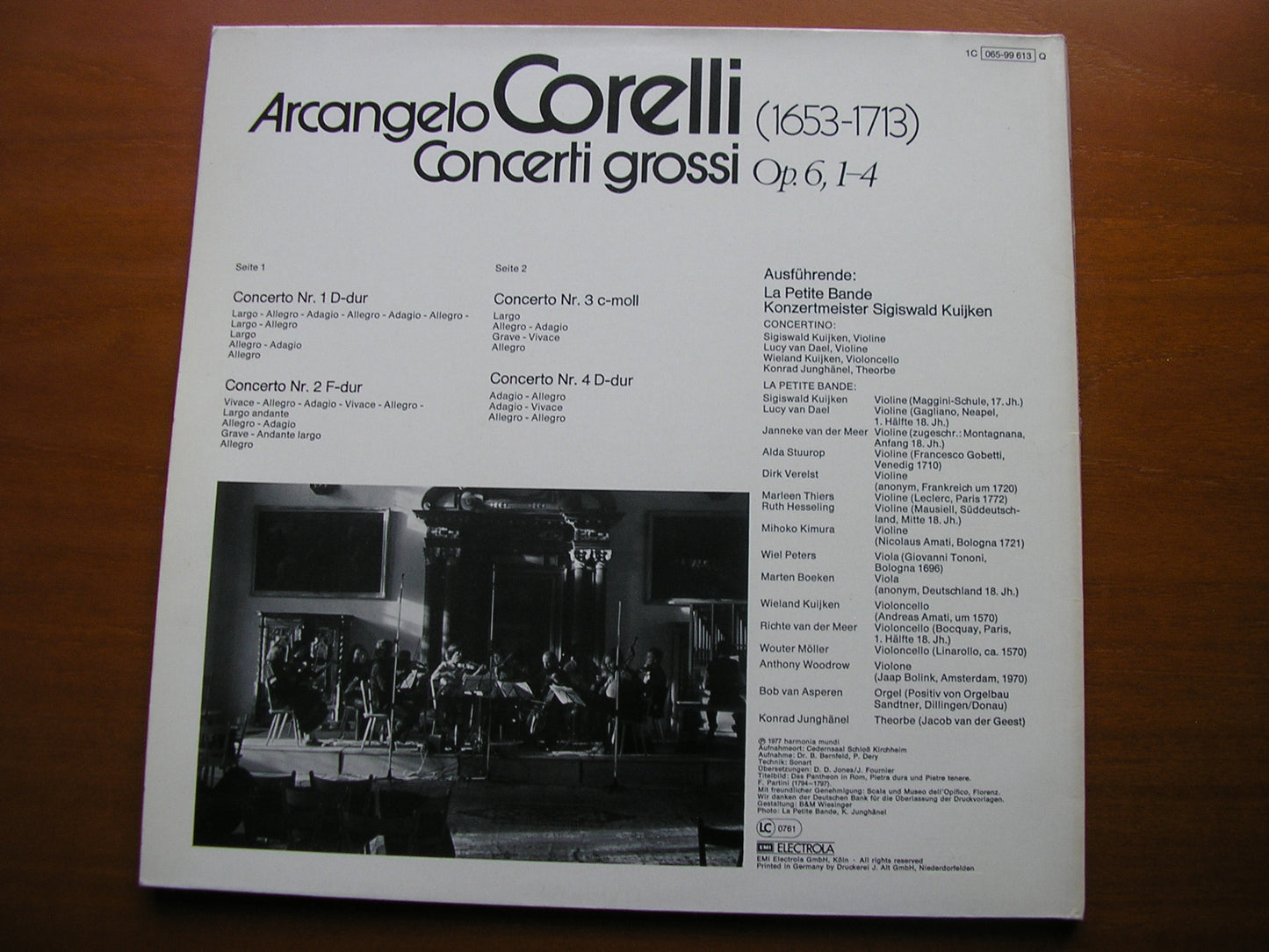 CORELLI: CONCERTI GROSSI Op. 6 Nos. 1 - 4 KUIJKEN / LA PETITE BAND 065 99 613