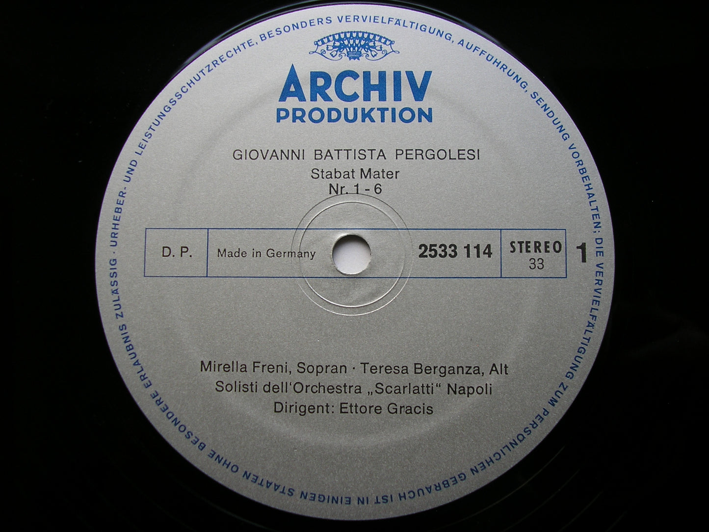 PERGOLESI: STABAT MATER     FRENI / BERGANZA / SCARLATTI ORCHESTRA OF NAPLES / GRACIS      2533 114