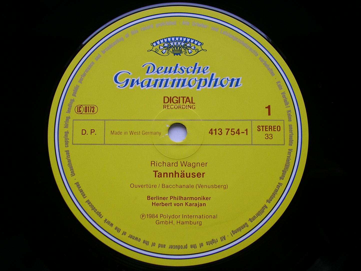 WAGNER: ORCHESTRAL MUSIC      KARAJAN / BERLIN PHILHARMONIC     413 754