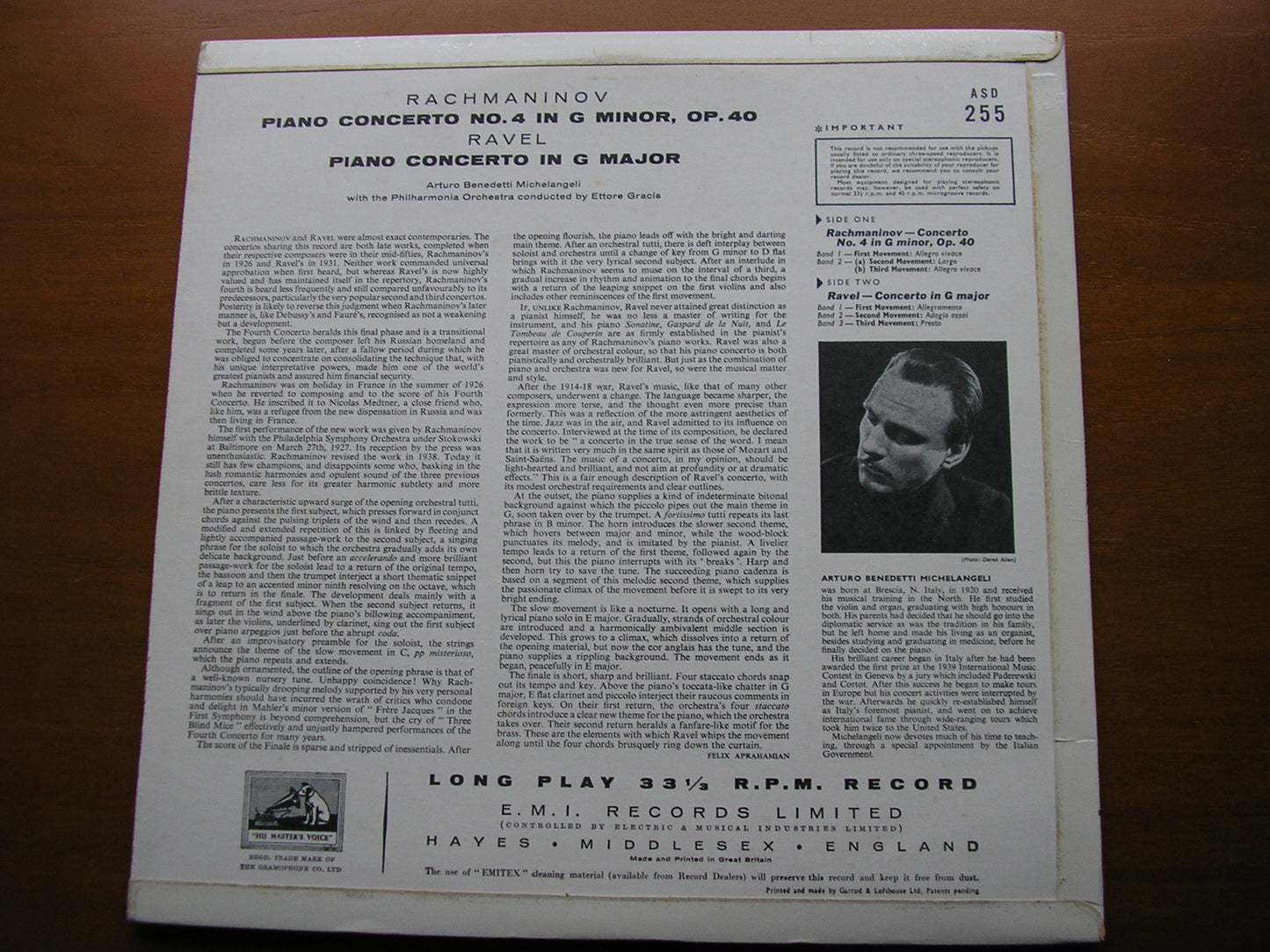 RACHMANINOV: PIANO CONCERTO No. 4 / RAVEL: CONCERTO in G MICHELANGELI / PHILHARMONIA / GRACIS ASD 255