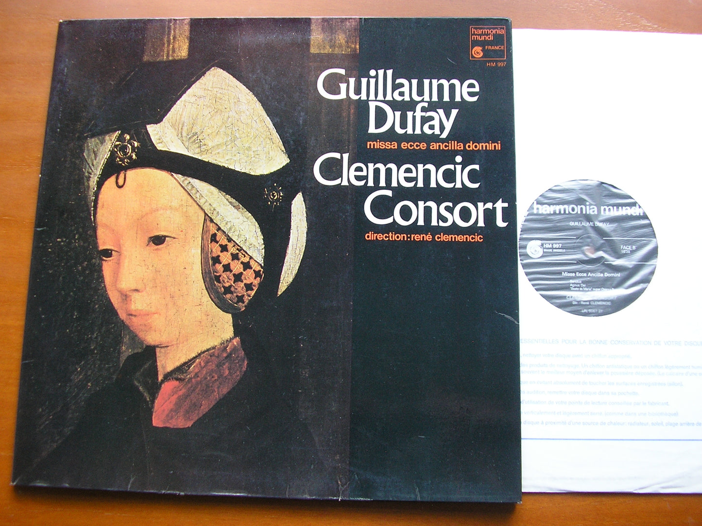 DUFAY: MISSA ECCE ANCILLA DOMINI      CLEMENCIC CONSORT / RENE CLEMENCIC     HM 997