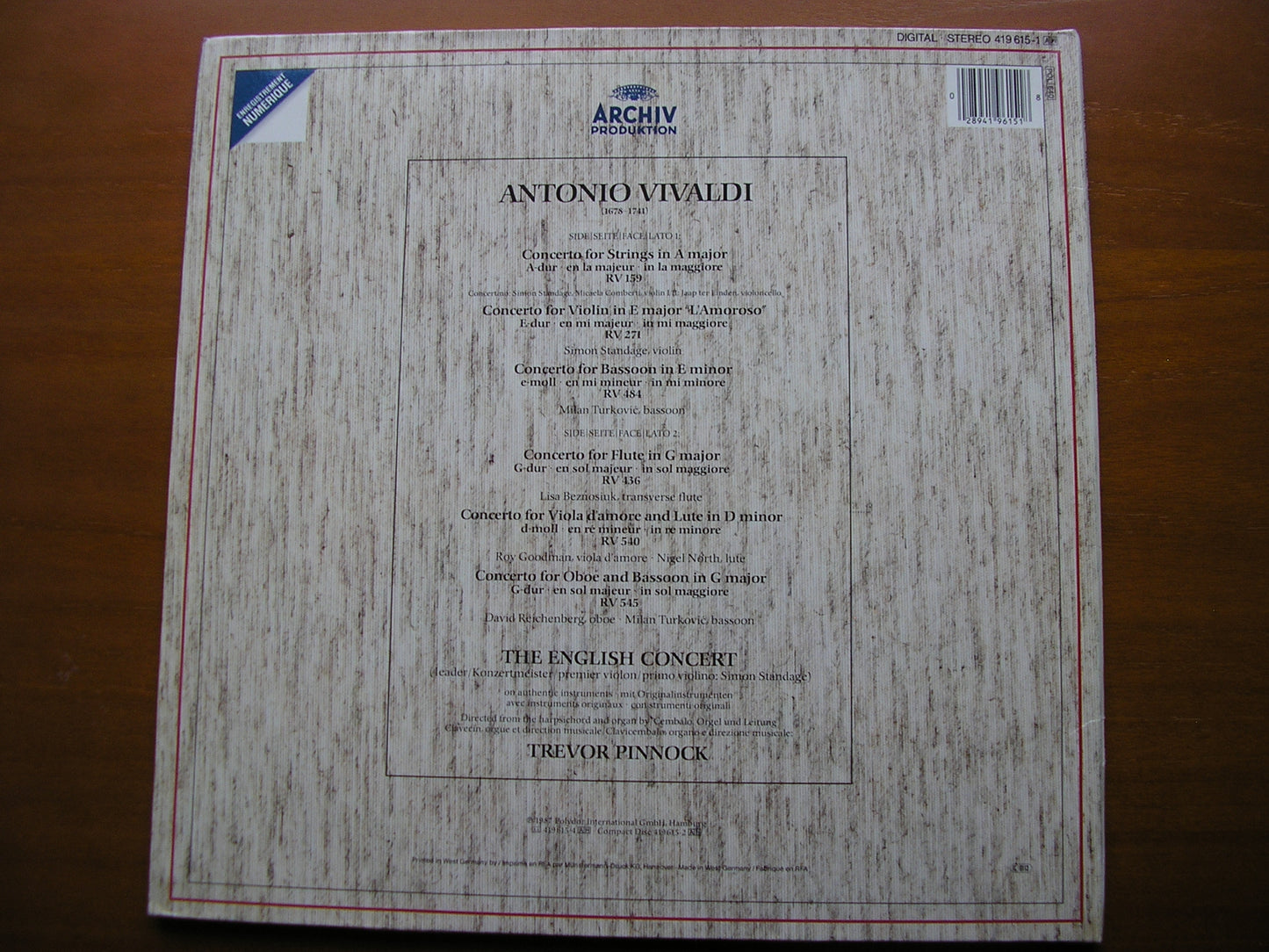 VIVALDI: L'AMOROSO  Six Concertos     SOLOISTS / THE ENGLISH CONCERT / PINNOCK    419 615