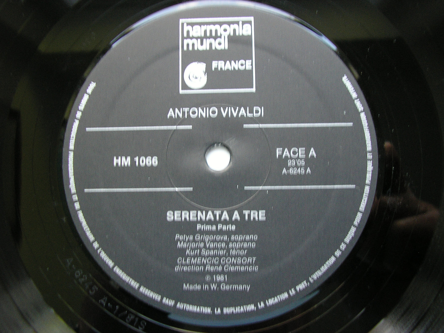VIVALDI: SERENATA A TRE SOLOISTS / CLEMENCIC CONSORT / RENE CLEMENCIC HM 1006/7