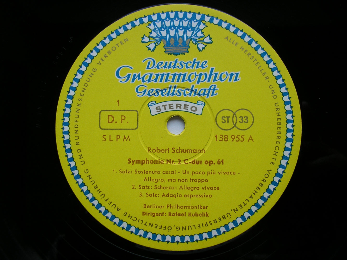 SCHUMANN: THE FOUR SYMPHONIES / TWO OVERTURES     KUBELIK / BERLIN PHILHARMONIC    3 LP