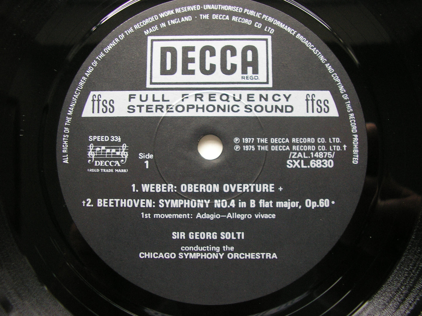 BEETHOVEN: SYMPHONY No. 4 / WEBER: OVERTURE 'Oberon' SOLTI / CHICAGO SYMPHONY SXL6830
