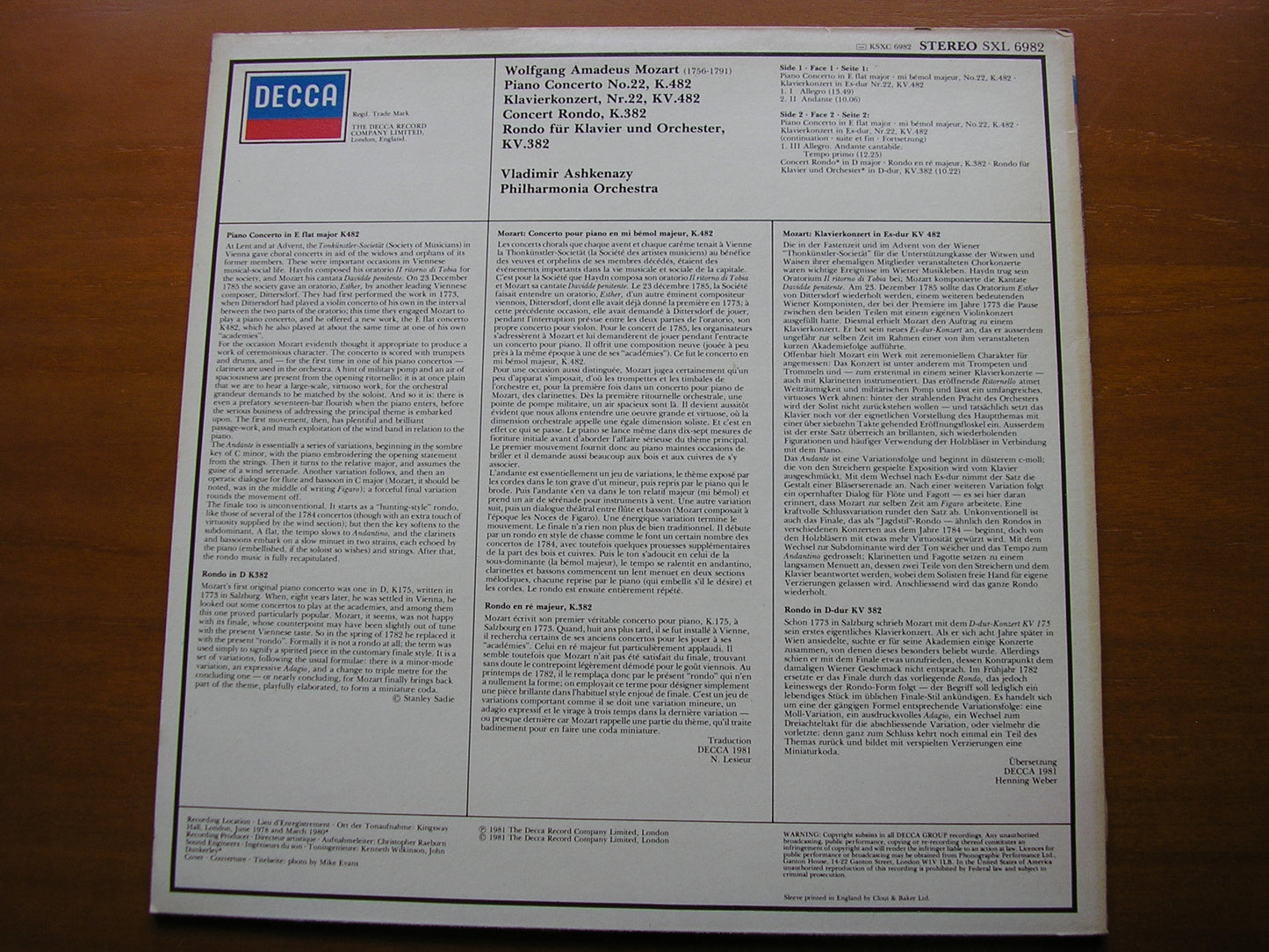 MOZART: PIANO CONCERTO No. 22 / RONDO in D       ASHKENAZY / PHILHARMONIA      SXL 6982