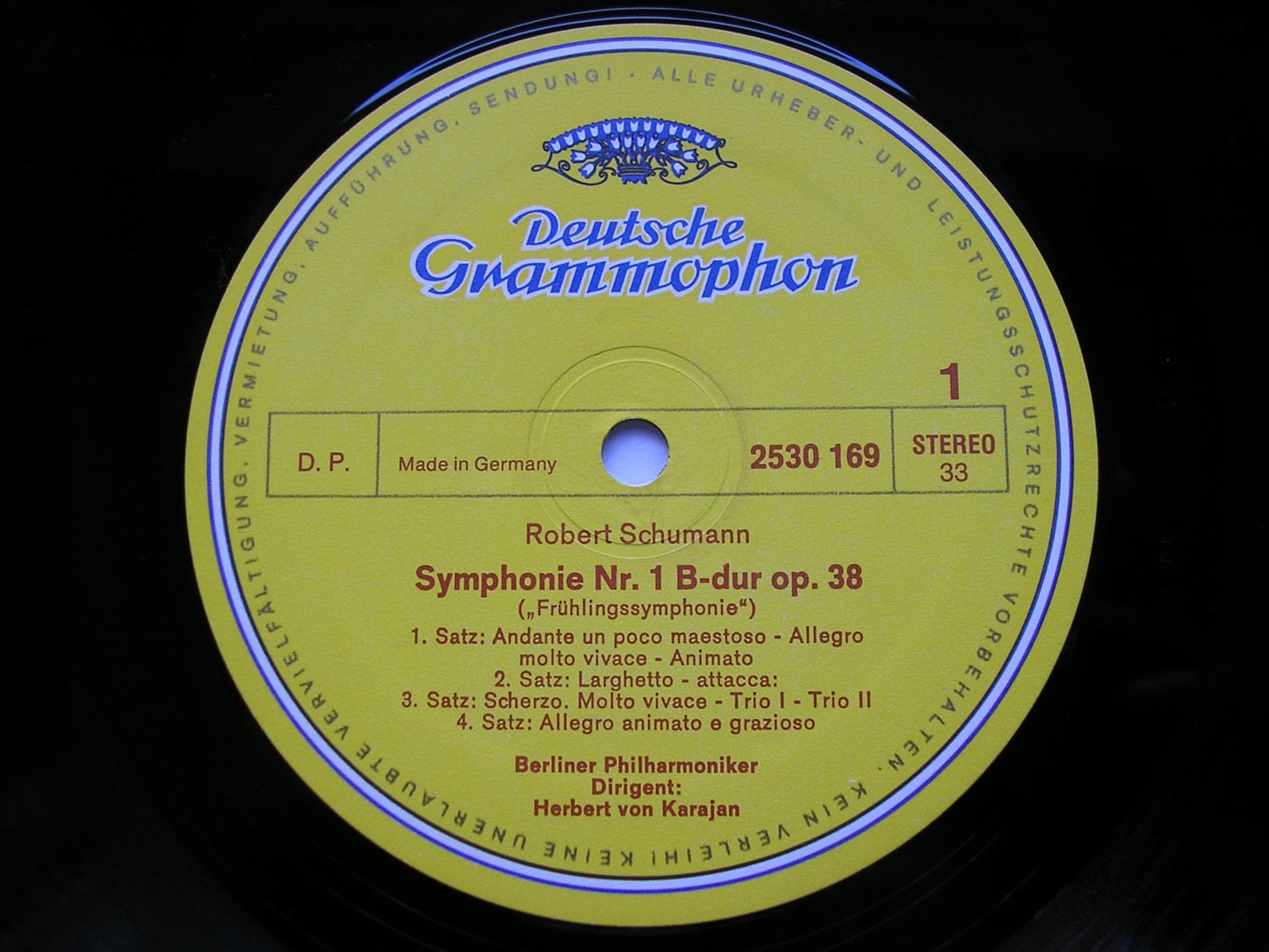 SCHUMANN: THE FOUR SYMPHONIES / OVERTURE, SCHERZO & FINALE Op. 52      KARAJAN / BERLIN PHILHARMONIC  3LP
