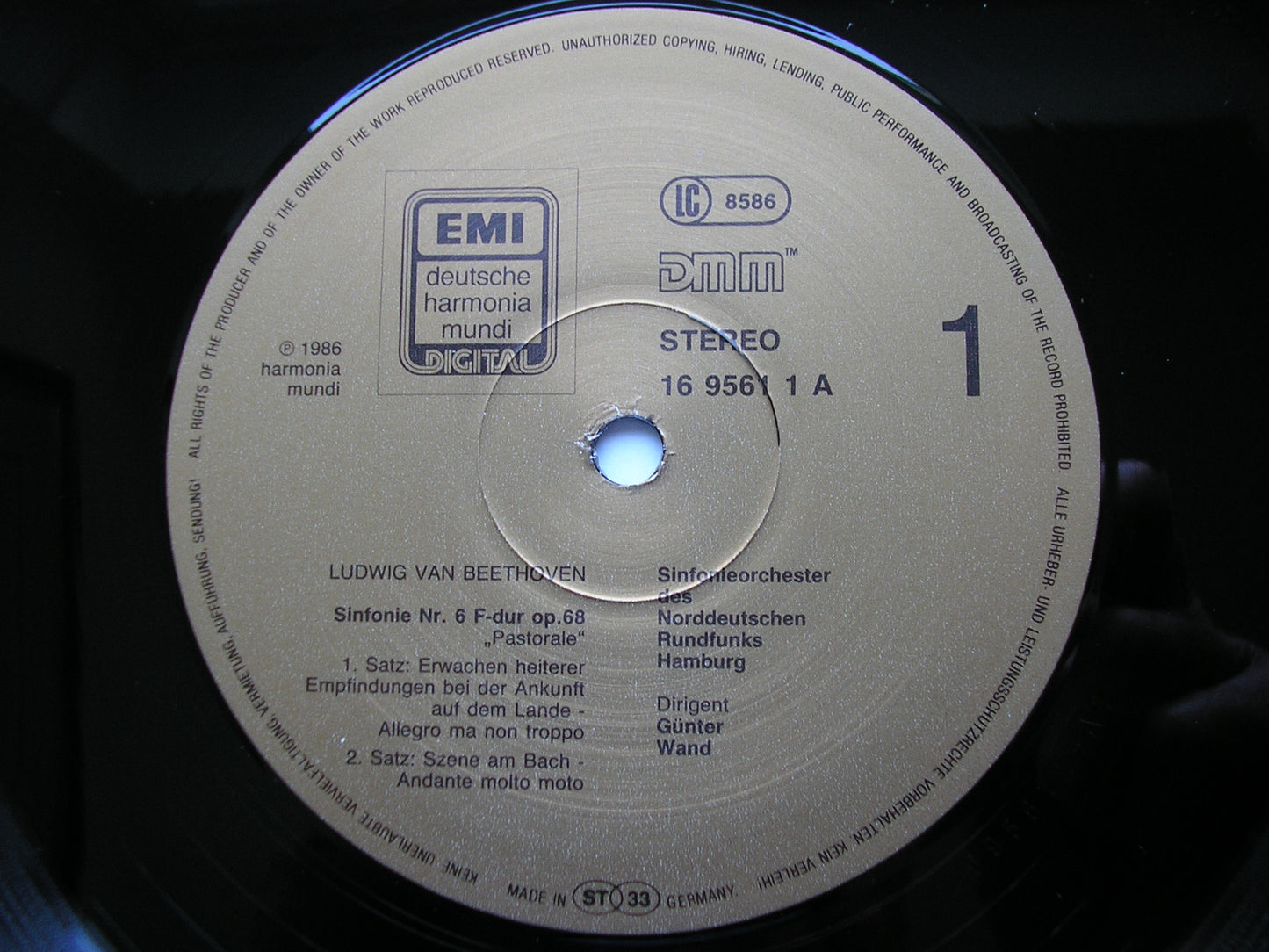 BEETHOVEN: SYMPHONY No. 6 'Pastorale' WAND / NDR ORCHESTRA HAMBURG 1C 067 16 9561