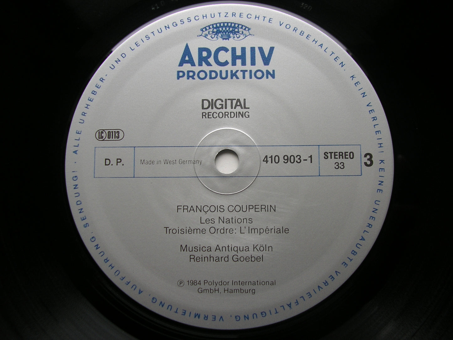 COUPERIN: LES NATIONS    MUSICA ANTIQUA COLOGNE / REINHARD GOEBEL   410 901