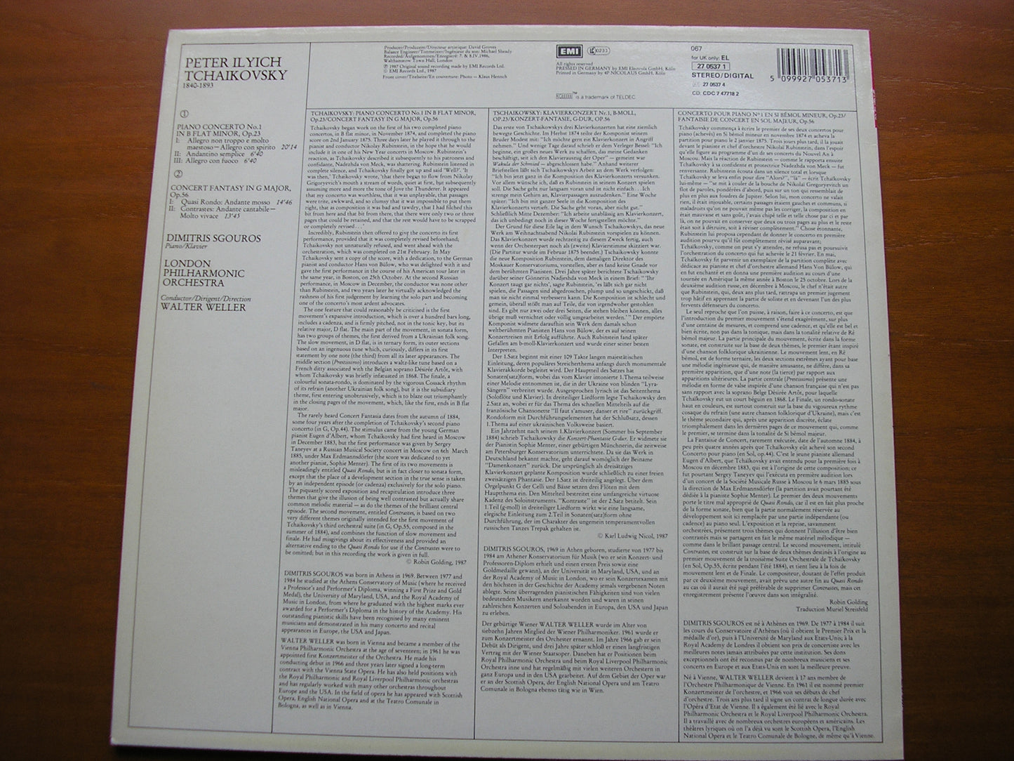 TCHAIKOVSKY: PIANO CONCERTO No. 1 / CONCERT FANTASY SGOUROS / LONDON PHILHARMONIC / WELLER 27 0537