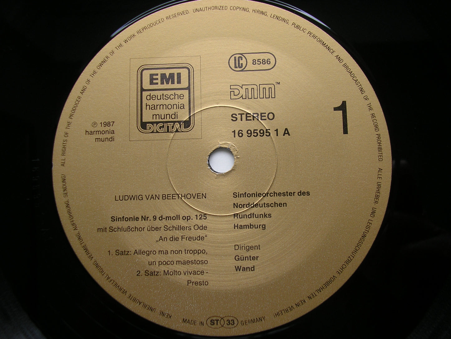 BEETHOVEN: SYMPHONY No.9 'Choral' SOLOISTS / HAMBURG RADIO ORCHESTRA / WAND 16 9595