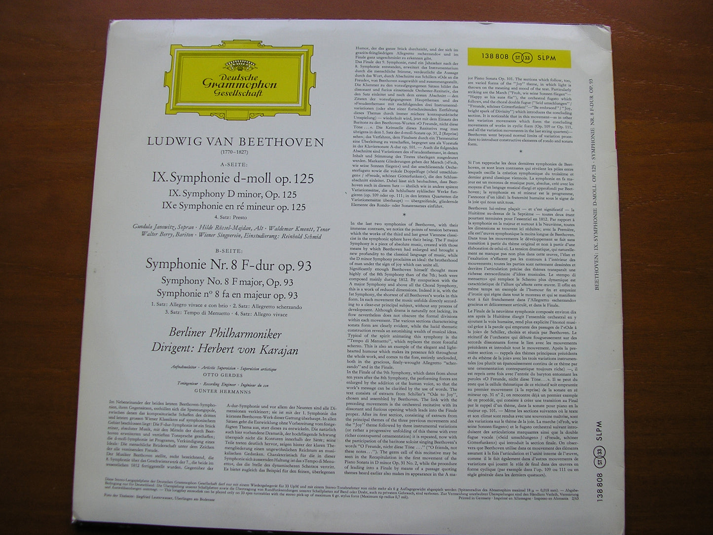 BEETHOVEN: SYMPHONIES Nos. 8 & 9     SOLOISTS / BERLIN PHILHARMONIC / KARAJAN              138 807 / 138 808