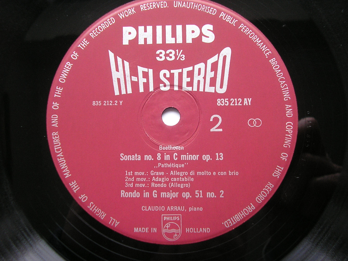 BEETHOVEN: PIANO SONATAS Nos. 8 'Pathetique' / 21 'Waldstein'      ARRAU     835 212 AY