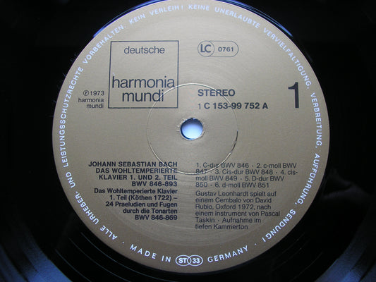 BACH: THE WELL TEMPERED CLAVIER Parts 1 & 2      GUSTAV LEONHARDT    5 LP      153 99 752/756