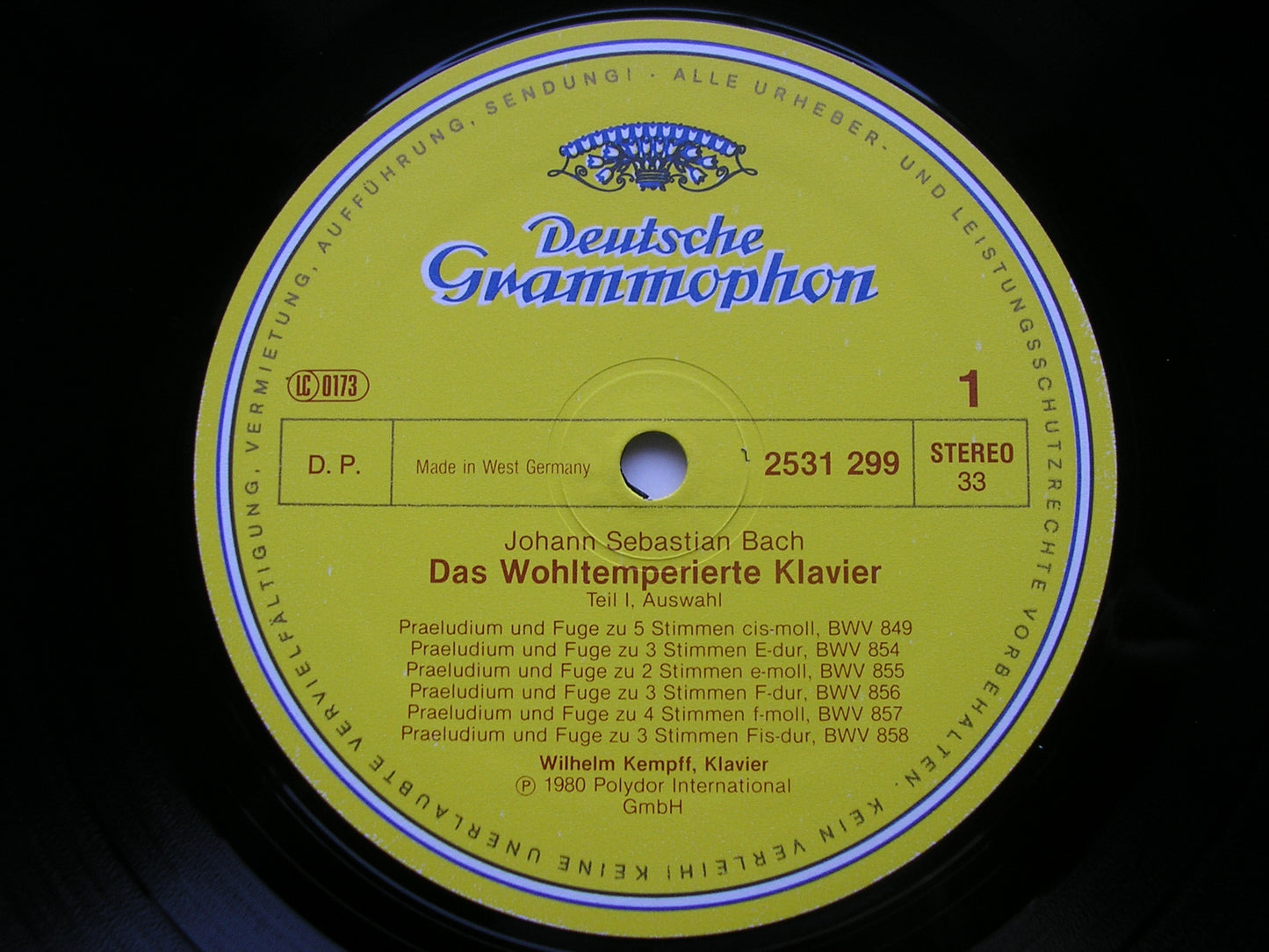 BACH: THE WELL TEMPERED CLAVIER  Selection      WILHELM KEMPFF     2531 299