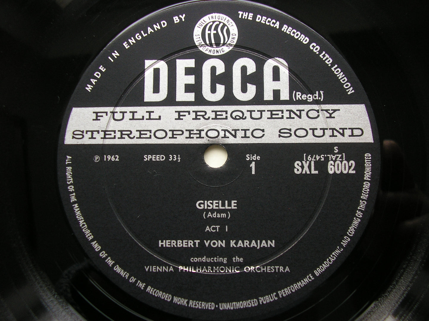 ADAM: GISELLE KARAJAN / VIENNA PHILHARMONIC SXL 6002